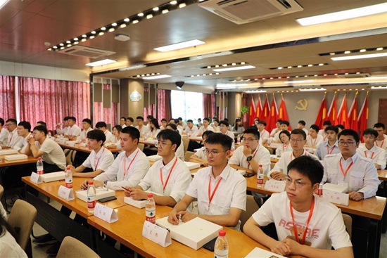 業(yè)內(nèi)名企大咖傾囊相授，“激光第一課”開講